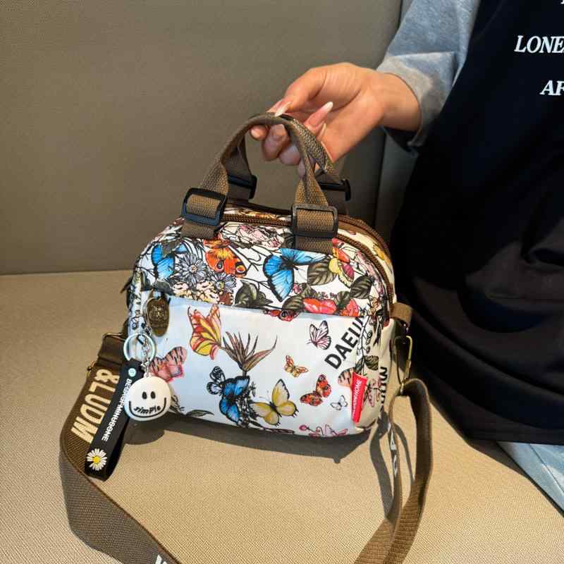 バッグ レディース 軽量 汚れにくい オックスフォード生地 民族風 エスニック ファッション プリント柄 かわいい バケツ型 横型 通勤 旅行 カジュアル ハンドバッグ ショルダーバッグ 斜め掛け 鞄 ファスナー開閉 仕切り付き