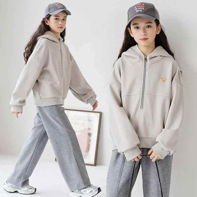 スウェット 女の子 キッズ ジュニア 裏起毛 フード付き 厚手 ゆったり オーバーサイズ 韓国 子供服 カジュアル 防寒 アウター ジャケット 秋冬 プルオーバー コットン 暖かい