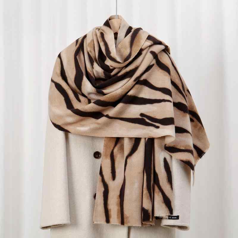 ストール レディース 肌に優しい 暖かい 保温性 防寒 大判 カシミヤタッチ プリント ショール アフリカ..