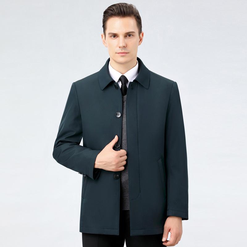 ・カテゴリ: 中綿ジャケット・スタイル: ビジネスカジュアル・対象: メンズ、ミドルエイジ・デザイン: 前開き・フィット: ゆったり・フロント: シングルボタン・中綿: シルクコットン・厚さ: 厚手・柄: 無地・主な素材: ポリエステル100%・裏地素材: ポリエステル100%・着用シーン: デイリー・機能: 取り外し可能ライナー・加工: ノーアイロン・ディテール: ボタン装飾・ポケット: サイドシームポケット・裾デザイン: ストレートヘム・カラー展開: ブルー、グリーン・サイズ展開: M、L、XL、XXL、3XL、4XL・着丈: 普通丈 (約50〜65cm)・襟: レギュラーカラー・中綿量: 約100g