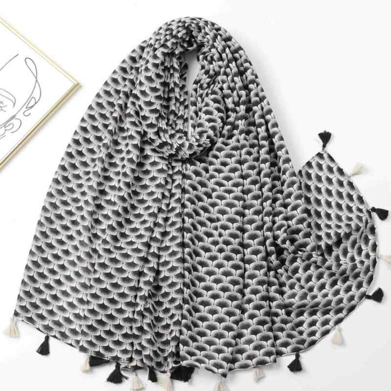 ショール マフラー 男女兼用 ユニセックス 秋冬 大判 保温 UVカット 白黒 リーフ柄 幾何学模様 サテン..