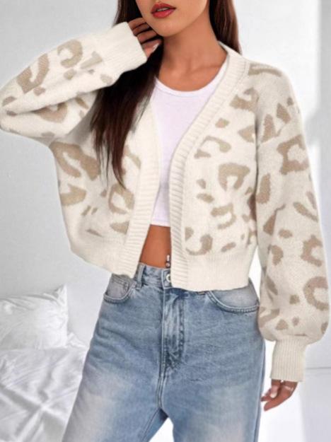 ニットカーディガン レディース 秋冬 ヒョウ柄 ゆったり 大人カジュアル ボタンなし ショート丈 Vネッ..