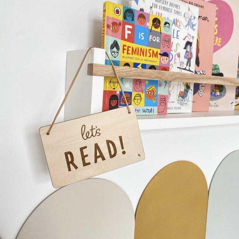 壁掛け 子供部屋 キッズルーム 北欧風 シンプル モダン 木製 天然木 原木色 吊り下げプレート ウォールデコレーション 撮影小物 インテリア雑貨 オブジェ 飾り付け