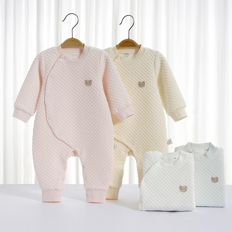 ロンパース ベビー 新生児 0歳 1歳 あったか 保温 キルティング 中綿入り 綿100% 長袖 斜めスナップ 前..