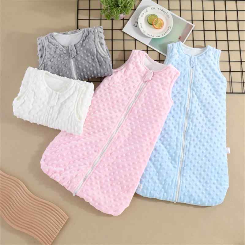 スリーパー ベビー 新生児 吸湿速乾 寝冷え防止 蹴り出し防止 足まですっぽり包み込む もこもこ ふわふわ 肌触り抜群 柔らか ベスト ノースリーブ 無地 秋冬春 0-6ヶ月 赤ちゃん用