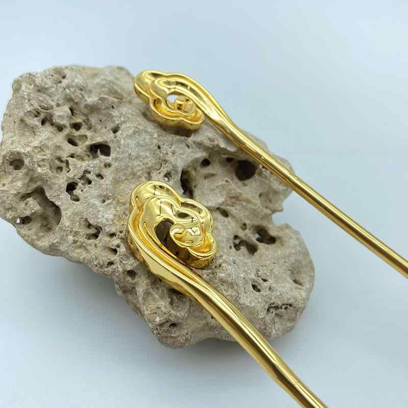 かんざし レディース 純銀製 金メッキ加工 祥雲モチーフ レトロ調 モダンチャイニーズ 宮廷風 光沢仕上げ 漢服 和装小物 髪飾り 成人式 卒業式 結婚式 浴衣 着物