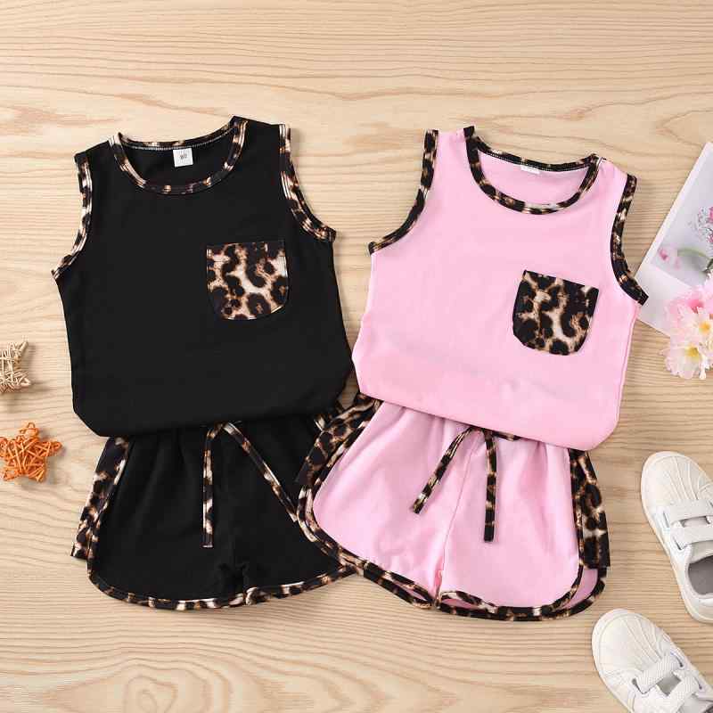 ベビー服 キッズ 男の子 女の子 柔らか素材 ノースリーブ タンクトップ ショートパンツ ヒョウ柄 セットアップ カジュアル 夏 ニット ルームウェア ブラック ピンク 80 90 100cm