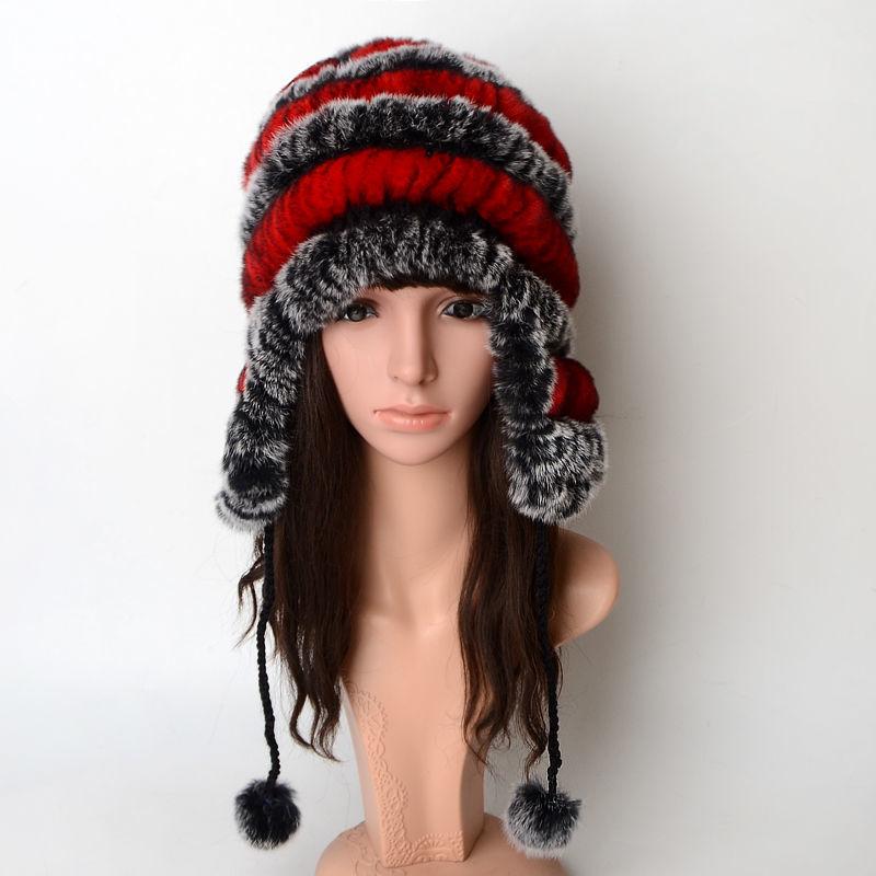 帽子 レディース 防寒 保温 耳当て付き 秋冬 ラビットファー 編み込み ニット帽 ポンポン 紐付き ボリ..