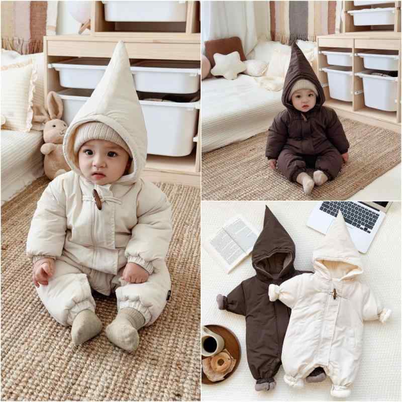 ・カテゴリ: ロンパース・スタイル: ベーシック・対象年齢: 1〜3歳（80〜100cm）・性別: ユニセックス・主な素材: ポリエステル100%・袖丈: 長袖・厚さ: 厚手・フード: 付き・留め具: プルオーバー・カラー展開: ベージュ、...