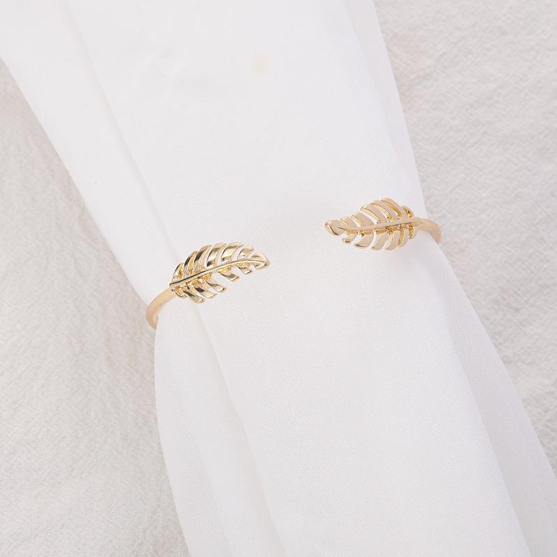 ナプキンリング 電気メッキ加工 金属製 軽量 上質 スプリング リーフ フェザー ホテル 宴会 パーティー..