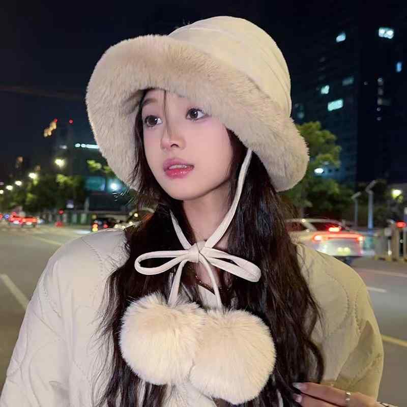 帽子 レディース 防寒保温 防風 あったか フェイクスエード 耳あて付き フライトキャップ ポンポン ふ..