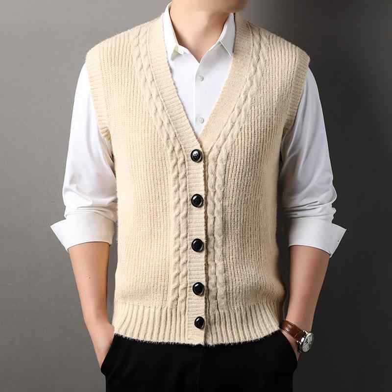 メンズ ローゲージクルーネックベスト 楽天市場】ざっくりとした立体感のある畦編みデザインのクルーネック