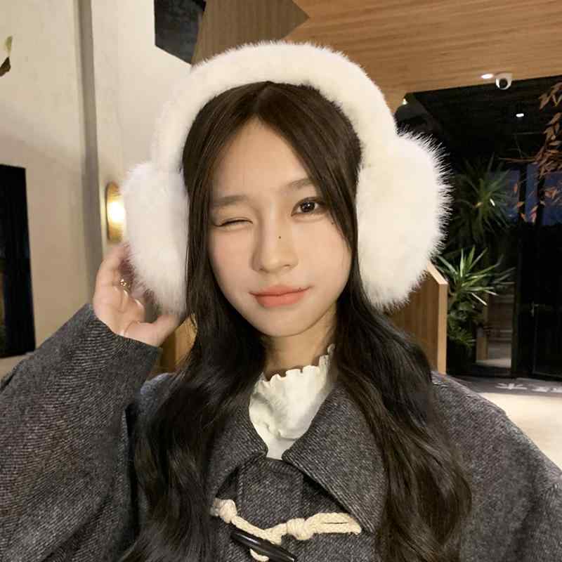 イヤーマフ レディース 女性用 冬用 防風 保温 あったか もこもこ フェイクファー 白 かわいい 学生 サイクリング 自転車 通勤 通学 普段使い カジュアル 耳当て