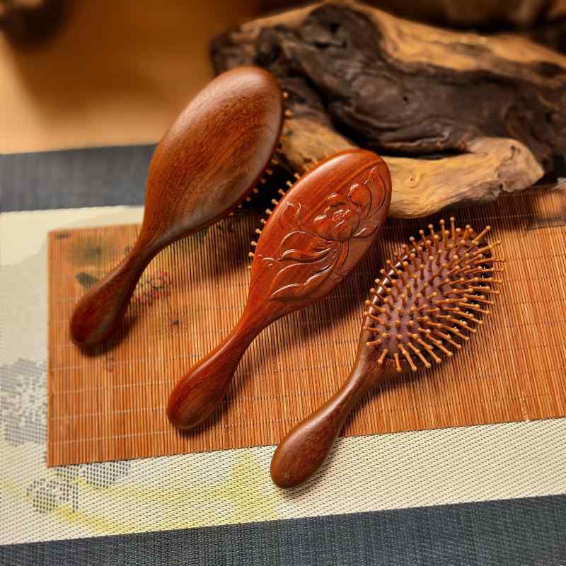 ヘアブラシ 頭皮マッサージ エアクッション 金糸檀木 血行促進 リラックス スカルプケア レトロ 天然木..