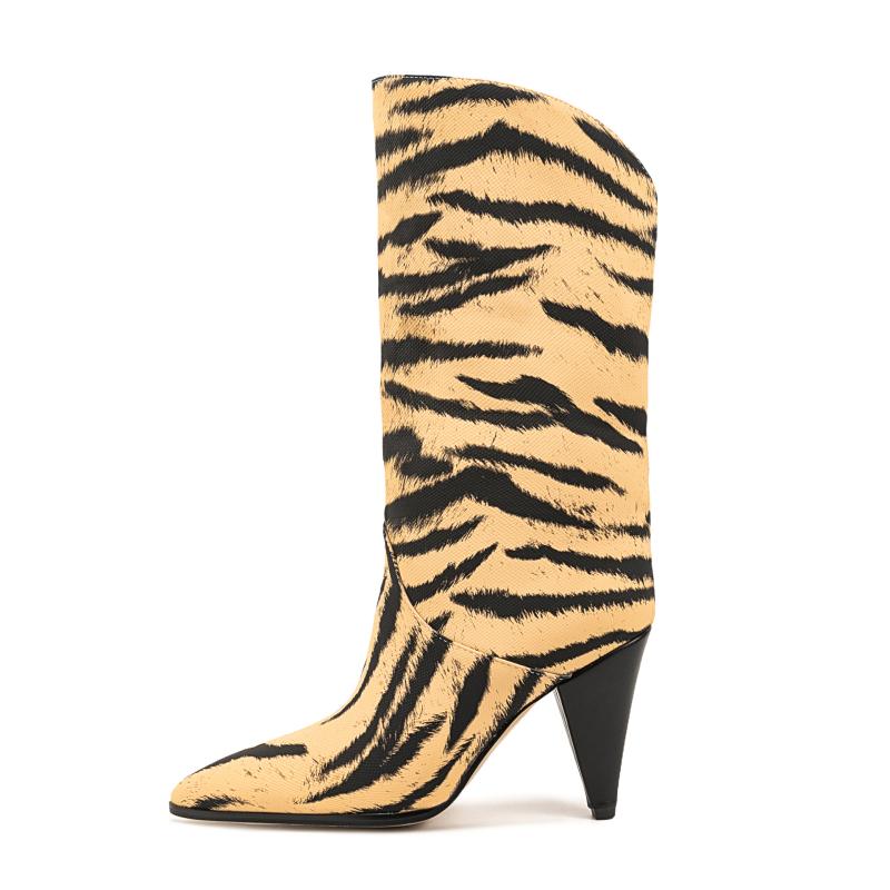 ブーツ レディース 欧米風 虎柄 タイガー柄 ポインテッドトゥ コーンヒール ハイヒール ミドル丈 PUレ..