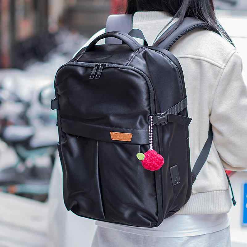 リュックサック 男女兼用 軽量 乾湿分離 多機能 16インチPC収納 人間工学設計 大容量 ビジネス 通勤 通..