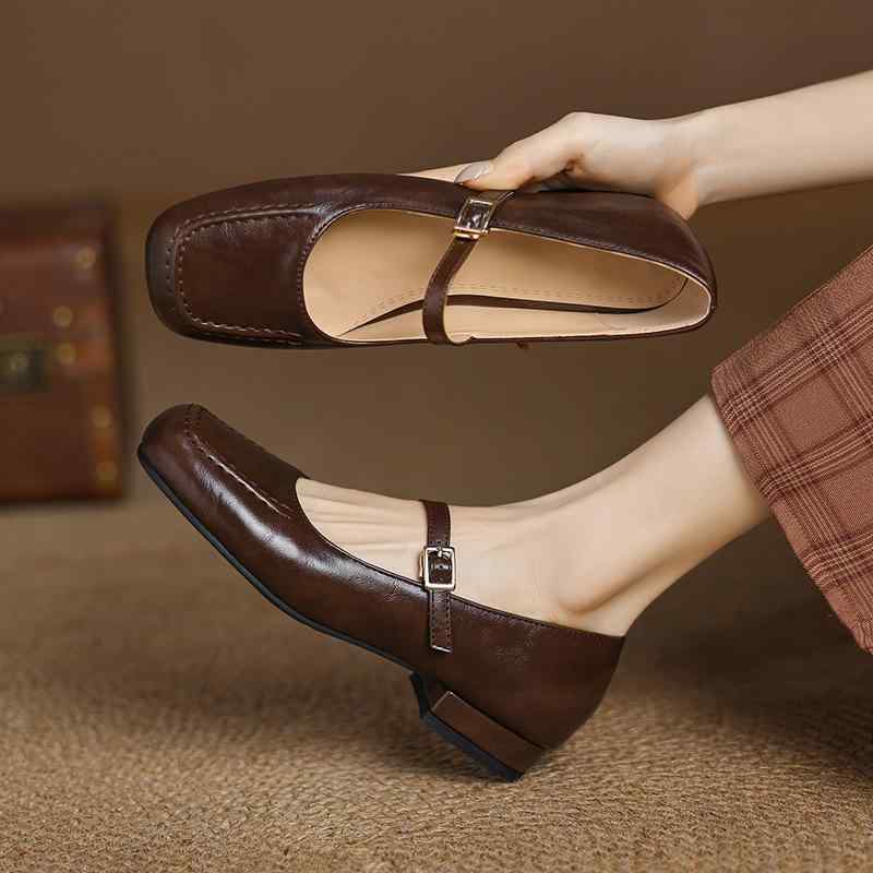メリージェーンシューズ レディース スクエアトゥ ミドルヒール 浅履き パンプス 太ヒール バックル 春夏秋 韓国ファッション デイリーユース カジュアル 小さ...