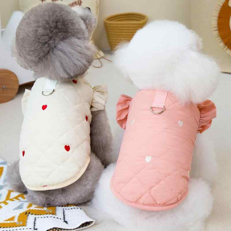 ペットウェア 小型犬 猫 リード穴付き 防寒 暖かい 秋冬 中綿ベスト ハート柄 フリルスリーブ かわいい..