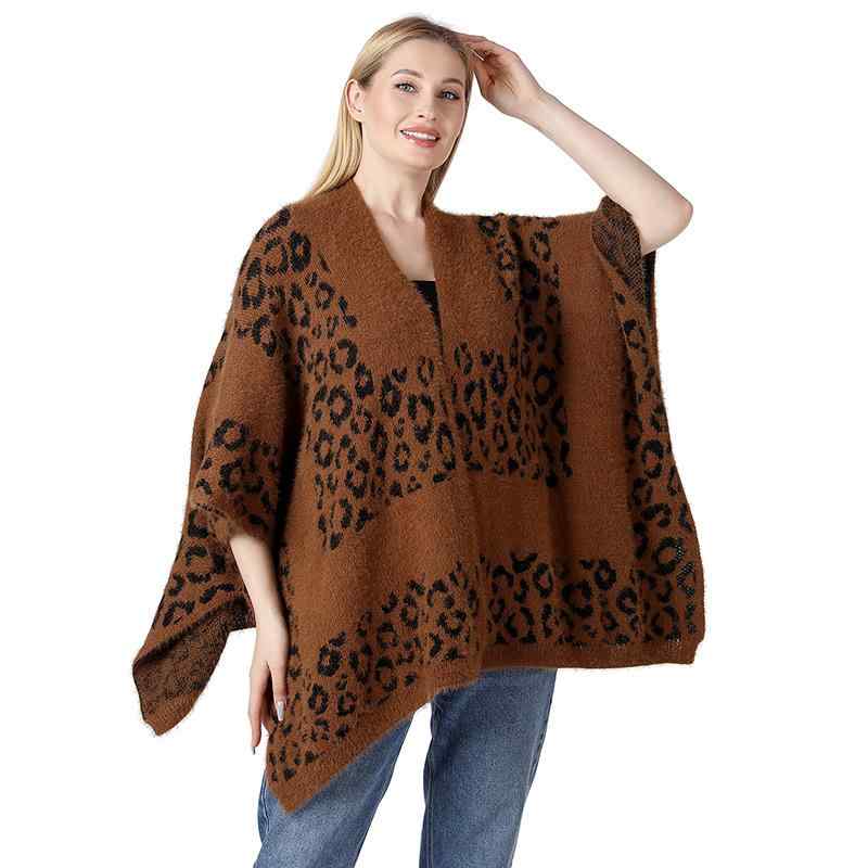 ポンチョ レディース 保温 あったか ヒョウ柄 ニット ショール サイドスリット 秋冬 羽織り ケープ 高級感 カジュアルスタイル ブレンド素材(x2)