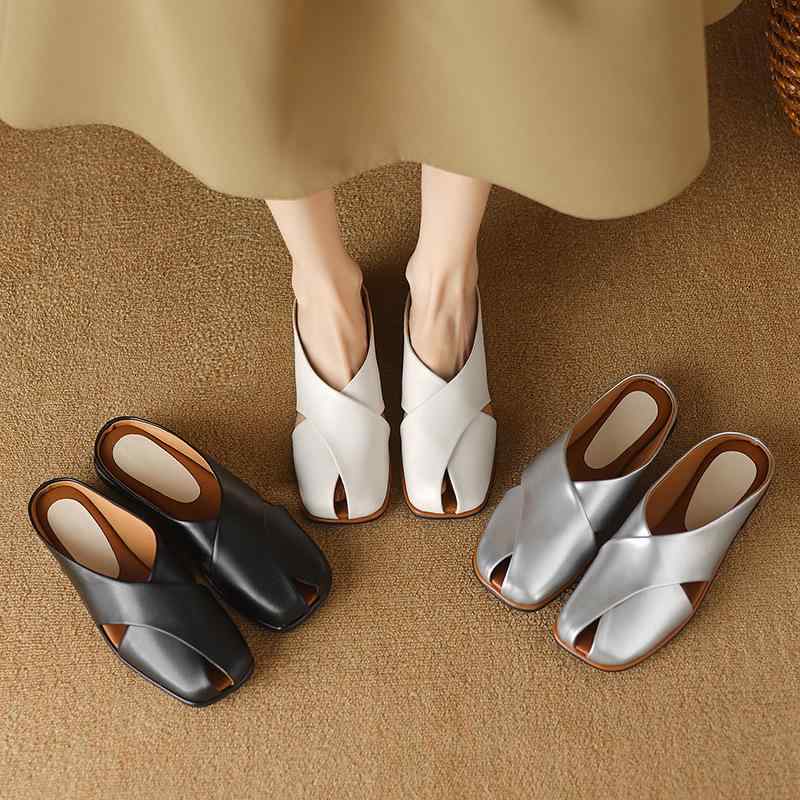 ミュールサンダル レディース つま先保護 クローズトゥ バックレス 外履き 大きいサイズ 小さいサイズ対応 スリッポン カジュアル PUレザー ラバーソール ステッチデザイン 春夏