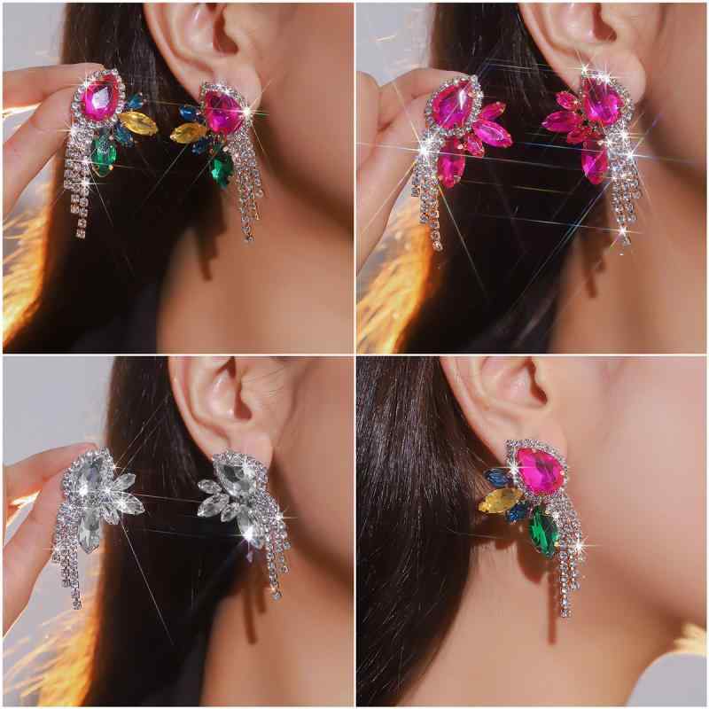 ピアス レディース カラフル クリスタル 幾何学模様 タッセル ラインストーン 輝く 上品 エレガント 個性的 万能 オフィス カジュアル パーティー 通勤 ファッション 銅製 電気メッキ加工 春夏