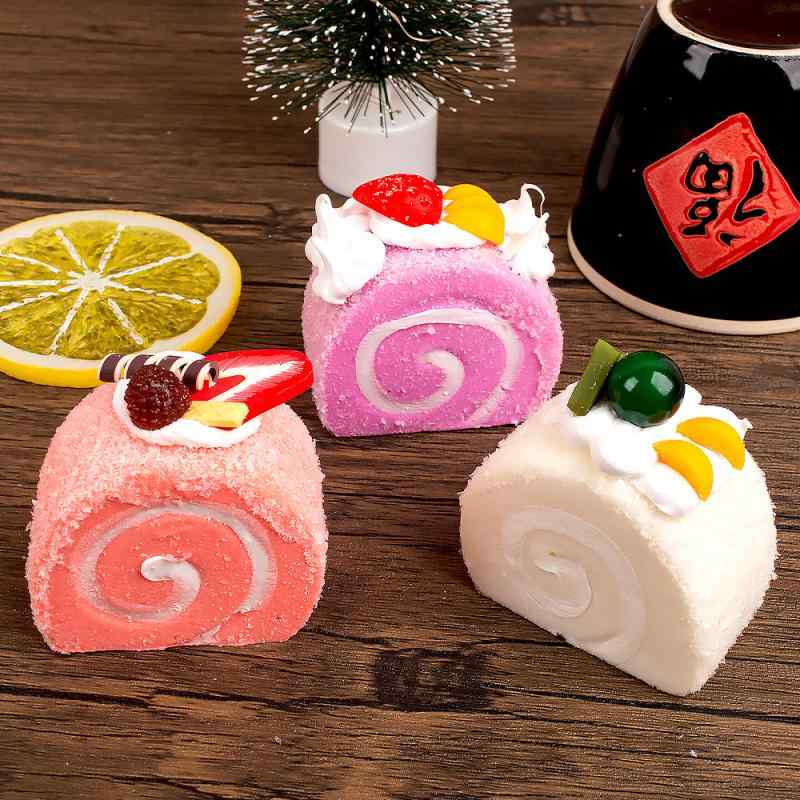 冷蔵庫マグネット 中サイズ ロールケーキ フルーツクリームケーキ PU 低反発 スイーツ フェイクスイーツ ミニチュアフード 6cm 手作り かわいい 飾り おもちゃ