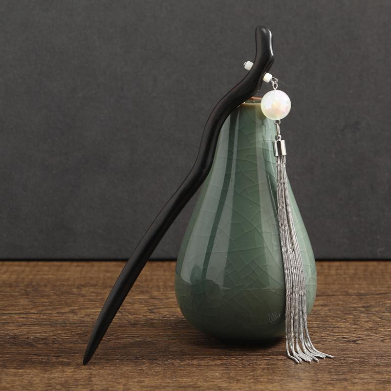 簪 レディース 女性用 黒檀木製 シンプル レトロ クラシック タッセル ゆらゆら 揺れる 髪飾り まとめ髪 アップスタイル 夜会巻き ヘアアクセサリー チャイナ風 上品 エレガント 和装 洋装 結婚式 卒業式 入学式 普段使い