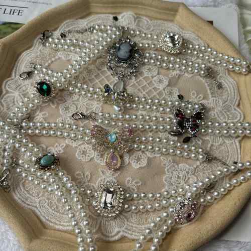 ペット用アクセサリー 猫 犬 小型犬 中型犬 かわいい おしゃれ ネックレス 首輪 ダブルパール チャーム..