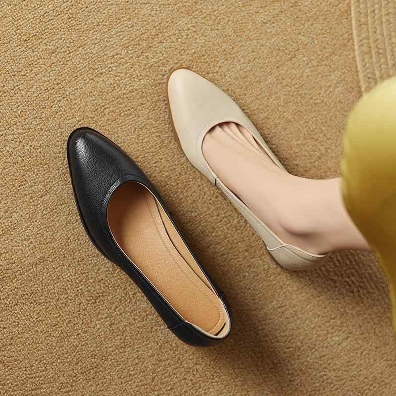 パンプス レディース 4.5cm ローヒール 太ヒール 羊革 本革 浅履き ラウンドトゥ スリッポン 通勤用 オフィス デイリーユース シンプル ラバーソール ...