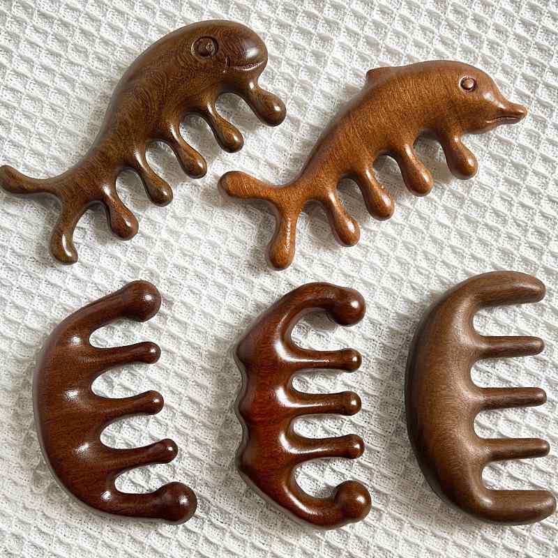 木製櫛 男女兼用 金糸檀 マッサージ かっさ 頭皮ケア ヘッドスパ 経絡 太歯 五本爪 血行促進 リラック..