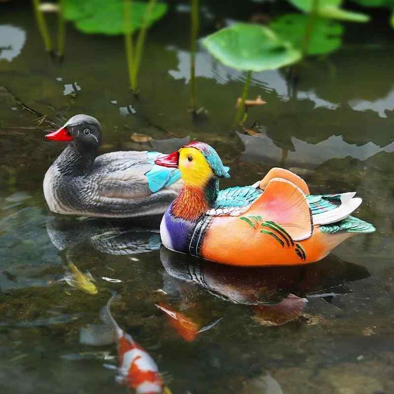 庭園 噴水 置物 樹脂製 循環水 浮き オシドリ アヒル ペア カップル 築山 水槽オブジェ リアル 金運ア..