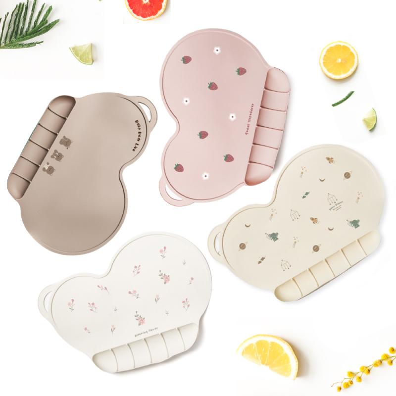 ランチョンマット ベビー 子供用 シリコン 防水 耐熱 こぼれ防止 滑り止め 雲形 キャラクターデザイン かわいい おしゃれ お食事用