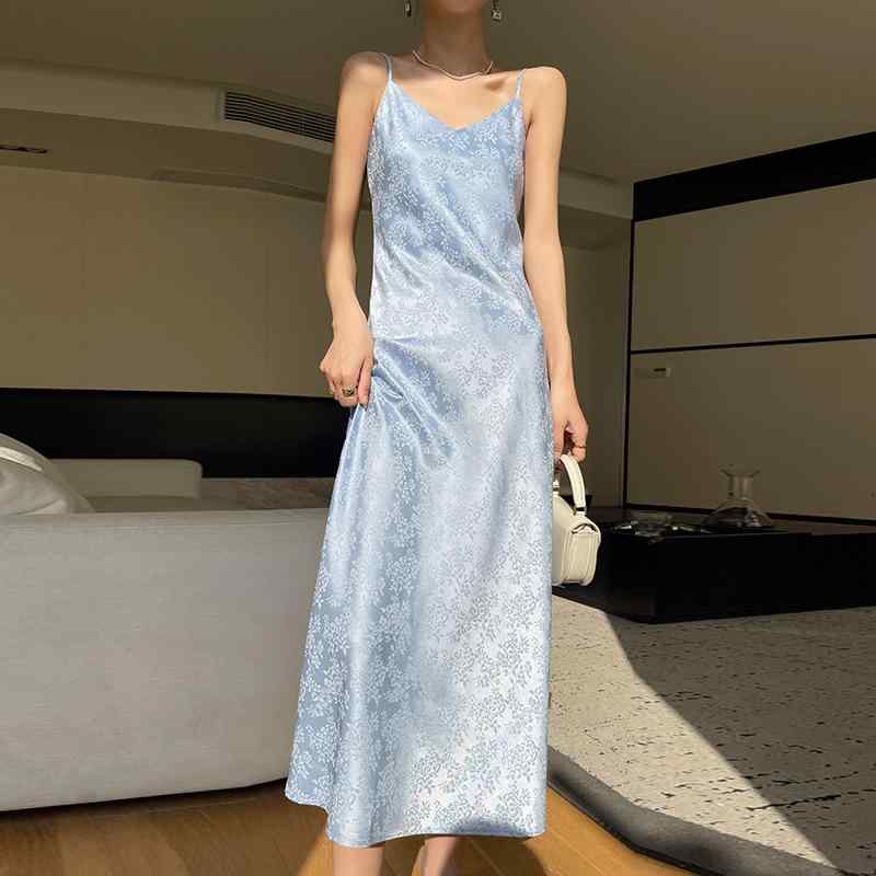 ワンピース レディース 女性用 春夏 ジャガード Vネック 細ストラップ アセテート サテン ドレープ感 ロング キャミワンピース 着痩せ 細見え 上品 エレガント