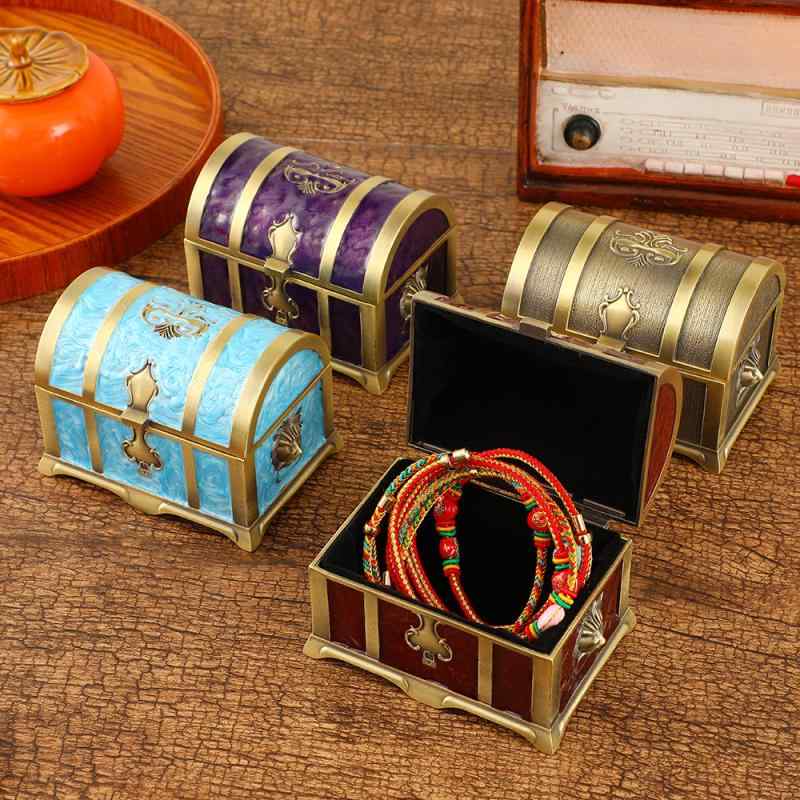 ジュエリーボックス ヨーロピアン アンティーク 宮殿風 鍵付き おしゃれな 宝箱 ネックレス 指輪 ピアス アクセサリー 小物入れ 亜鉛合金製 ストライプ柄 エレガント(x2)