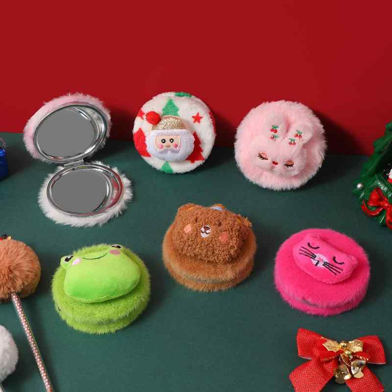 手鏡 レディース キャラクター ふわふわ 折りたたみ 携帯用 ミニ アウトドア メイクミラー メイク直し ..