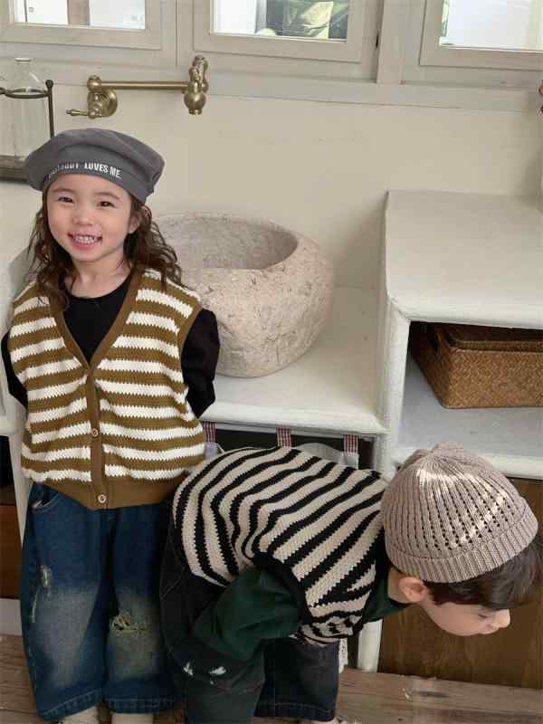 ニットベスト ベビー キッズ 子供 男の子 女の子 ストライプ柄 カジュアル シンプル ナチュラル かわい..