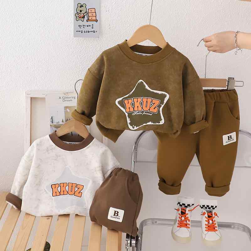 セットアップ 男の子 キッズ 春秋 カジュアル おしゃれ スウェット 長袖 パンツ 2点セット 綿混 柔らかい肌触り ロゴプリント 韓国風 ルームウェア 普段着
