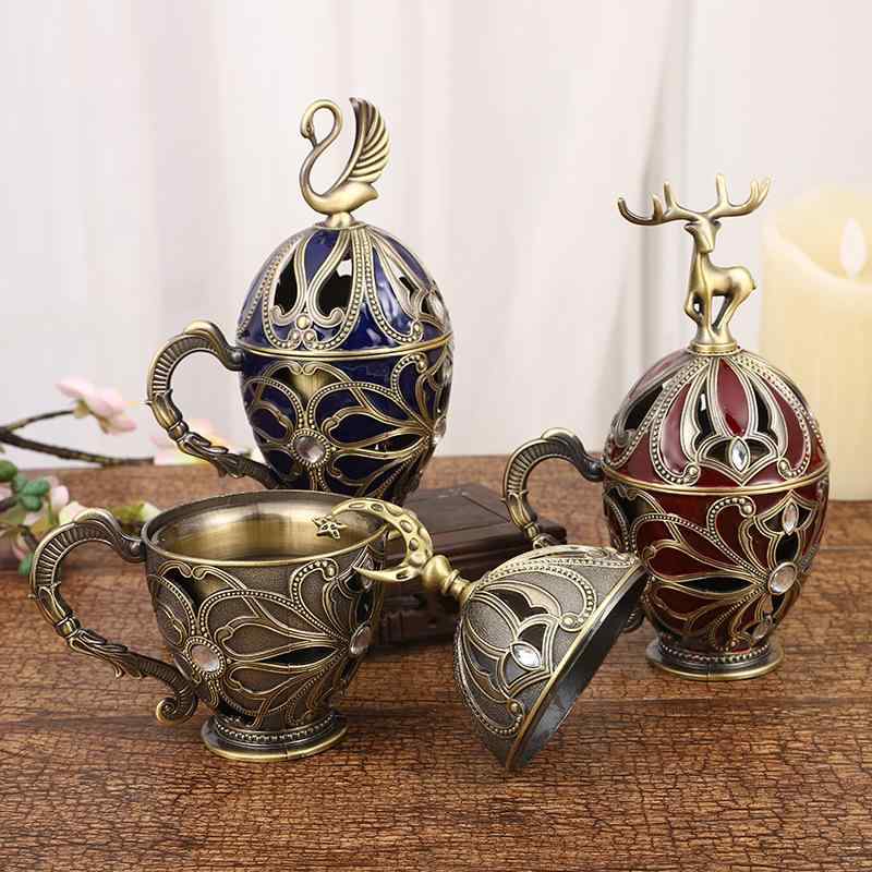 香炉 レトロ 花柄 透かし彫り アンティークグリーン ライトラグジュアリー 卓上 インテリア オブジェ 亜鉛合金製 欧風 おしゃれ 飾り 置物 装飾品(x2)