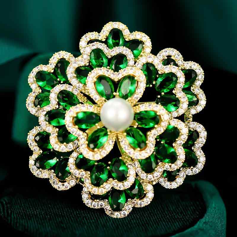 ブローチ レディース パール パール フラワー 花 ジルコニア エレガント 上品 高級感 銅製 チャイナドレス クラシック フォーマル ファッション小物 結婚式 パーティー