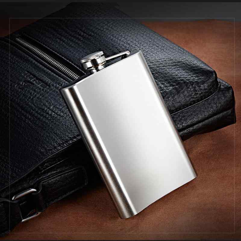 スキットル 携帯用 304ステンレス 厚手 頑丈 アウトドア キャンプ レジャー 200ml お酒用 ポケットボトル 酒逢知己 デザイン シンプル おしゃれ 男...