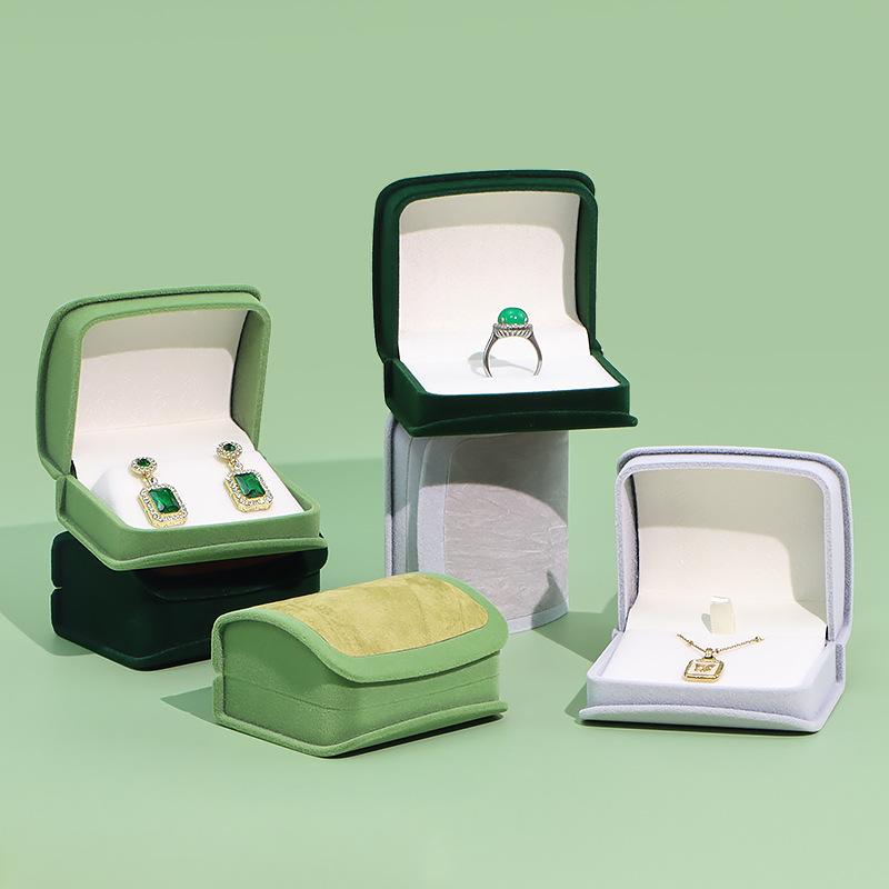 ジュエリーボックス 高級感 フロッキー加工 ベルベット調 ギフトケース アクセサリー 指輪 ピアス ペン..