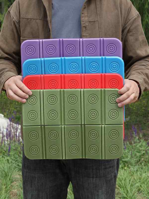 座布団 シニア 高齢者用 超軽量 超小型 ポータブル 防湿 XPE 10つ折り 折りたたみ アウトドア レジャー キャンプ 公園 携帯 洗える