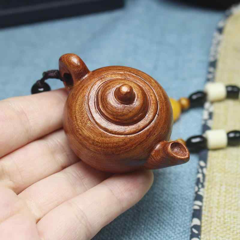 カーアクセサリー ミャンマー花梨木製 ミニ急須型 ティーポットモチーフ 手持ち飾り 置物 車内装飾 中..