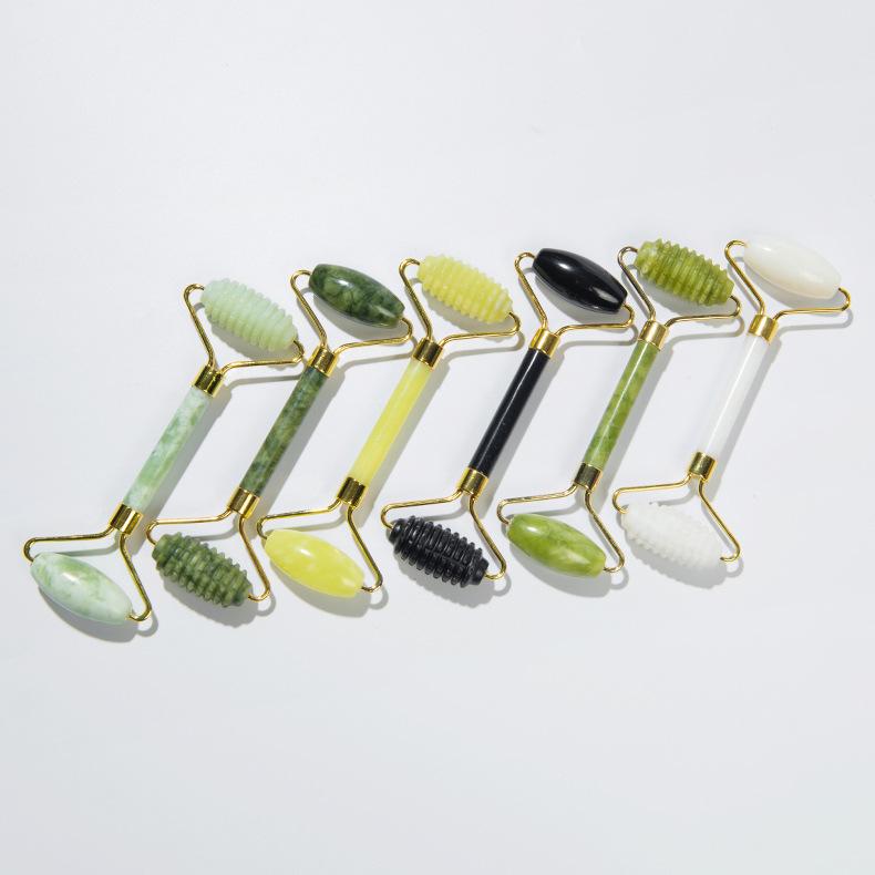 美顔ローラー 岫岩玉 フェイス デコルテ 目元 マッサージ 両頭 突起付き ジェード かっさプレート 亜鉛..