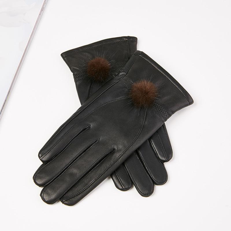 楽天モズラボ手袋 レディース 女性用 本革 羊革 裏ボア 裏起毛 厚手 あったか 防寒 保温 ファー ポンポン飾り ブラック 黒色 5本指 冬用 通勤 通学 アウトドア カジュアル おしゃれ（x2）