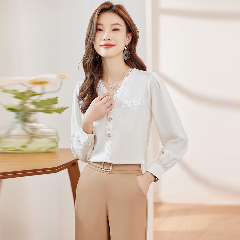Rakuten - シャツ レディース 春秋 Vネック レース 長袖 シフォン ブラウス 白 プルオーバー ポリエステル 通勤 オフィス きれいめ 上品 エレガント デザイン性