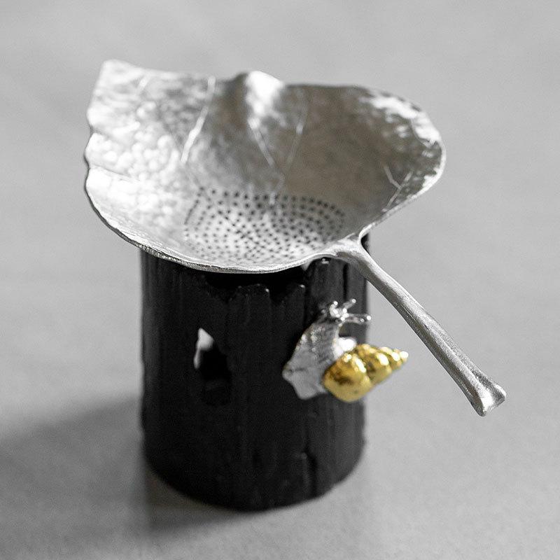 Tea-Utensils - 茶こし 茶濾し 純錫製 槌目仕上げ リーフ型 ハンドメイド 工芸品 茶葉フィルター 家庭用 和モダン おしゃれ プレゼント ギフト 茶器 茶道具