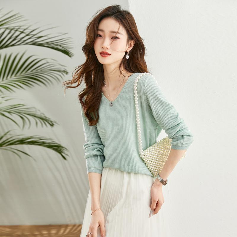 Rakuten - ニット レディース 春夏 Vネック 薄手 ゆったり 長袖 プルオーバー ショート丈 切り替え ポリエステル 通勤 オフィス きれいめ エレガント カジュアル 無地