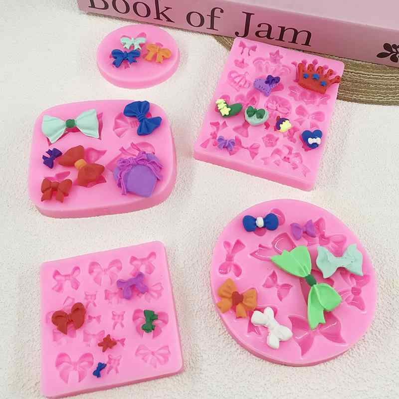 製菓道具 シリコン製 食品グレード フォンダン チョコレート リボン モールド かわいい キャラクター DIY ケーキデコレーション お菓子作り 手作り キッチン用品
