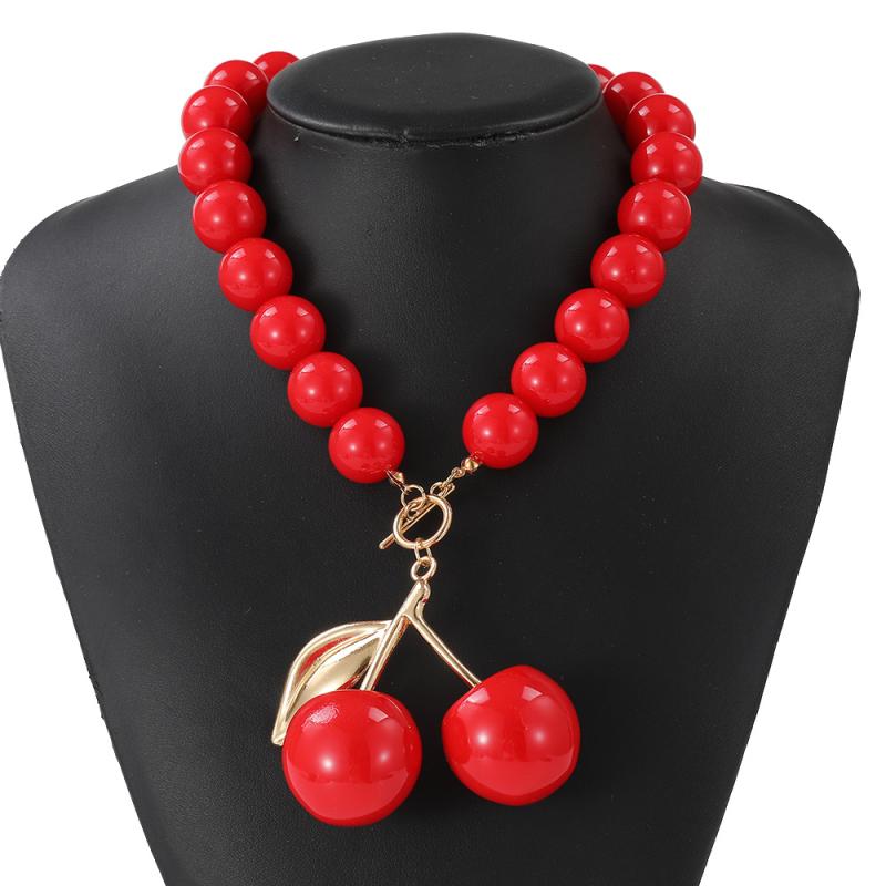 ネックレス レディース アクリル ビーズ 大粒 チェリー さくらんぼ ペンダント 樹脂 大ぶり 首飾り 個性派 かわいい アクセサリー ファッション小物